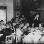 Детский сад №3 Карпотребсоюза. 1940г.