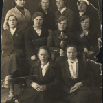 Члены методического объединения воспитателей дошкольных учреждений Олонецкого района. 1936г.